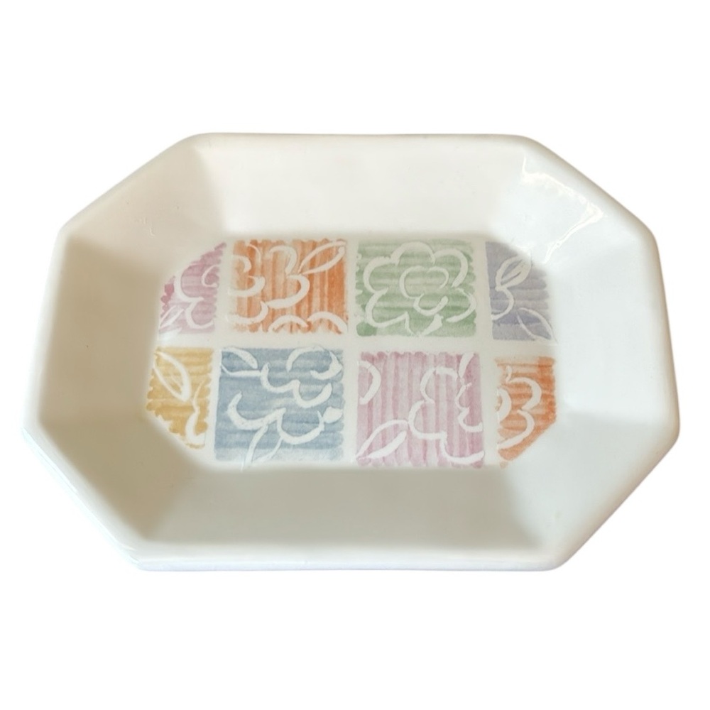 Vintage Wamsutta Pastel‎ Floral Ceramic Soap